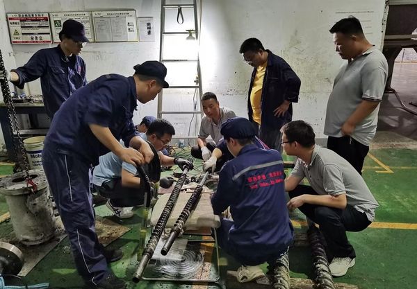一车间二线螺杆改造顺利完成